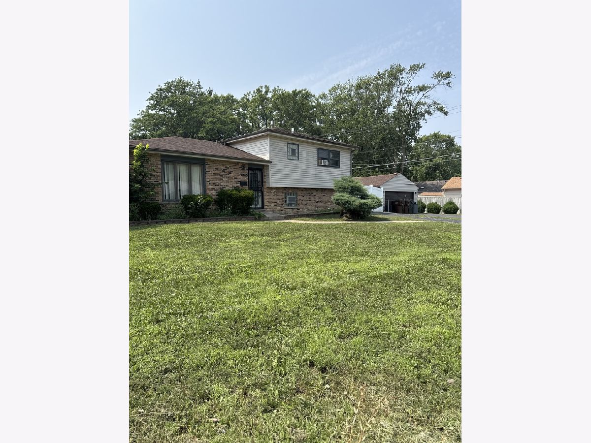 Homes For Sale Pottawatomie Hills Hazel Crest Illinois, 2900 175th Street