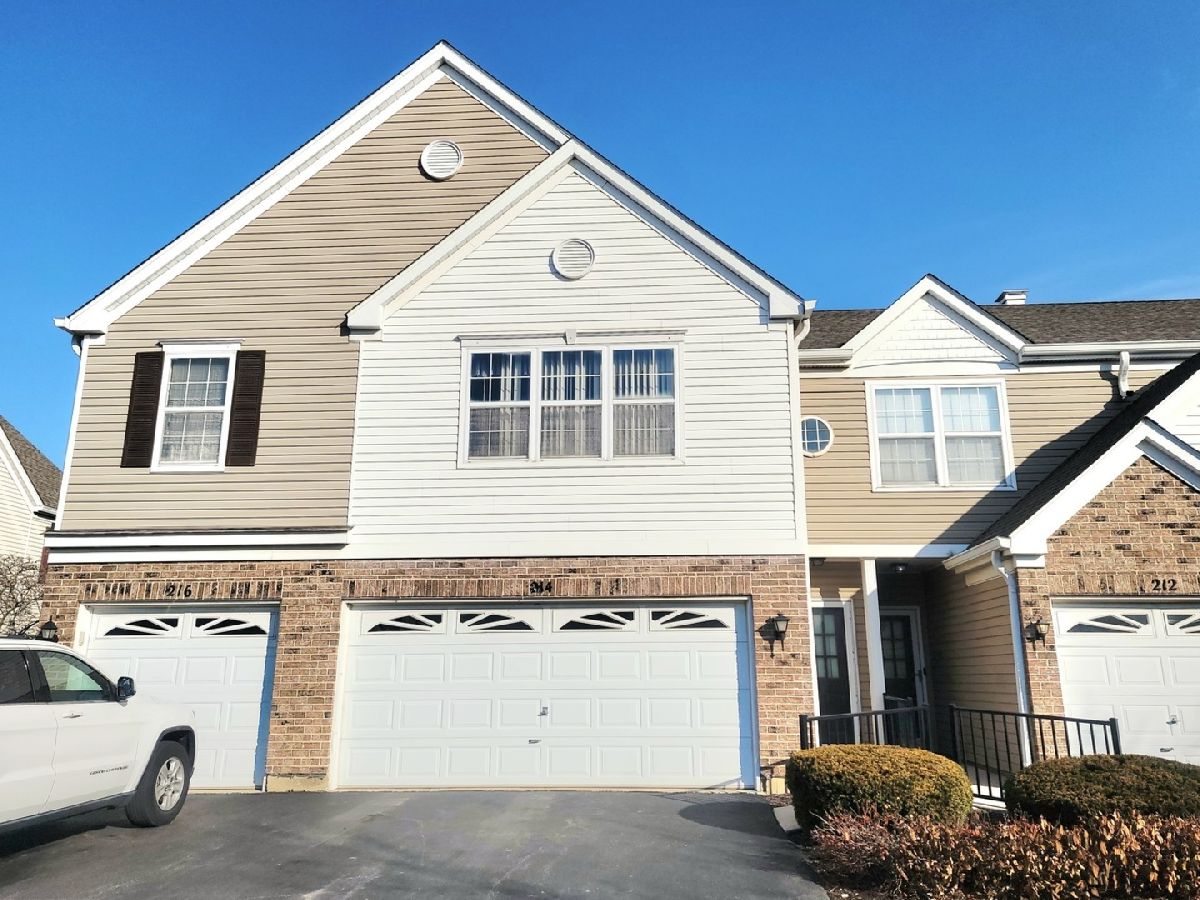 Townhomes & Condos For Sale Arboretum Park Lombard Illinois, 214 Gazebo Lane