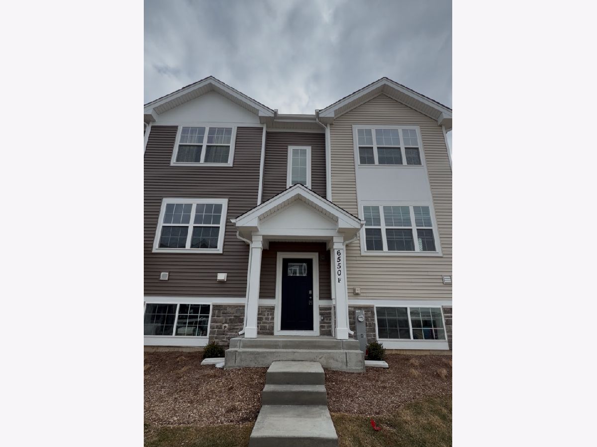 Condos & Townhomes & Homes Rented Stonewater Wonder Lake Illinois, 6550 Linden