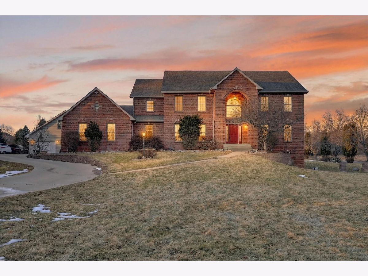  For Sale Roscoe Illinois, 8306 Crockett Road