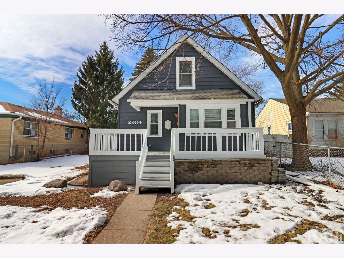  For Sale Zion Illinois, 2904 Edina Boulevard