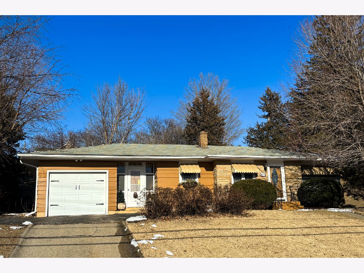  For Sale Morrison Illinois, 400 Knox Street