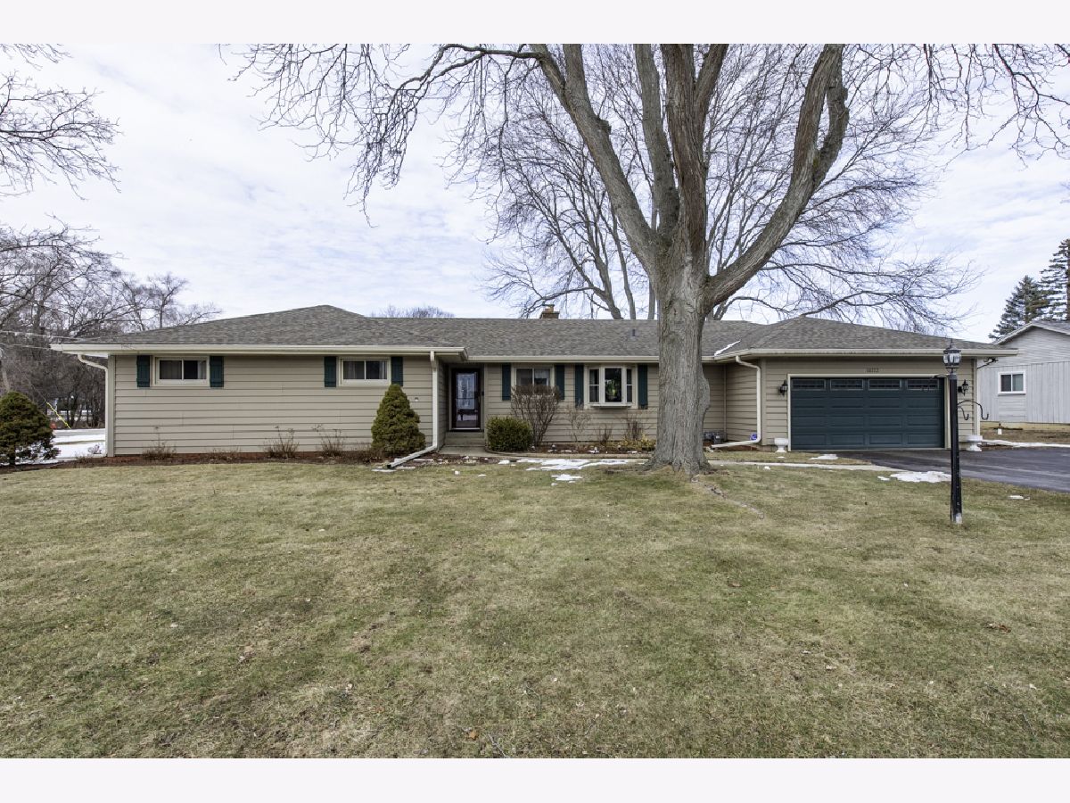  For Sale Beach Park Illinois, 10222 Bairstow Avenue