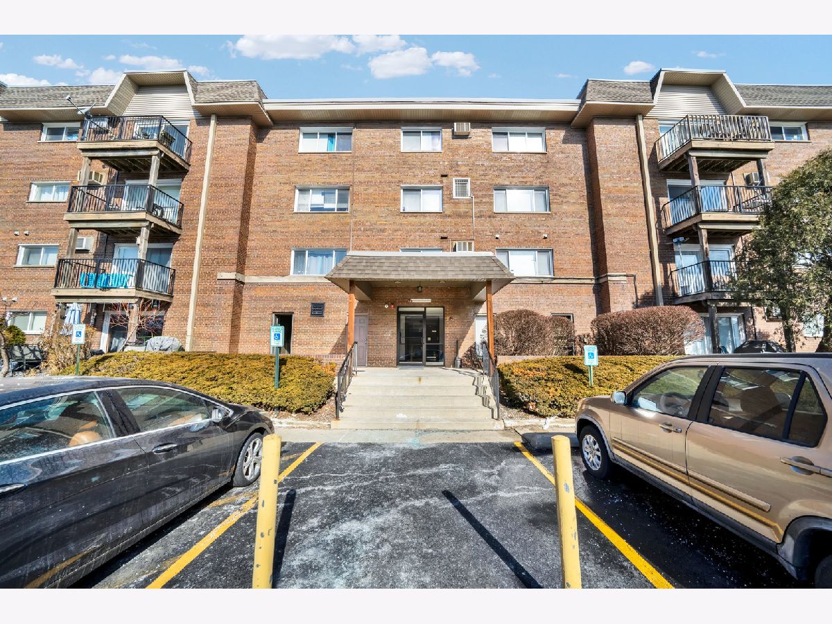  Rented Lisle Illinois, 2300 Beau Monde