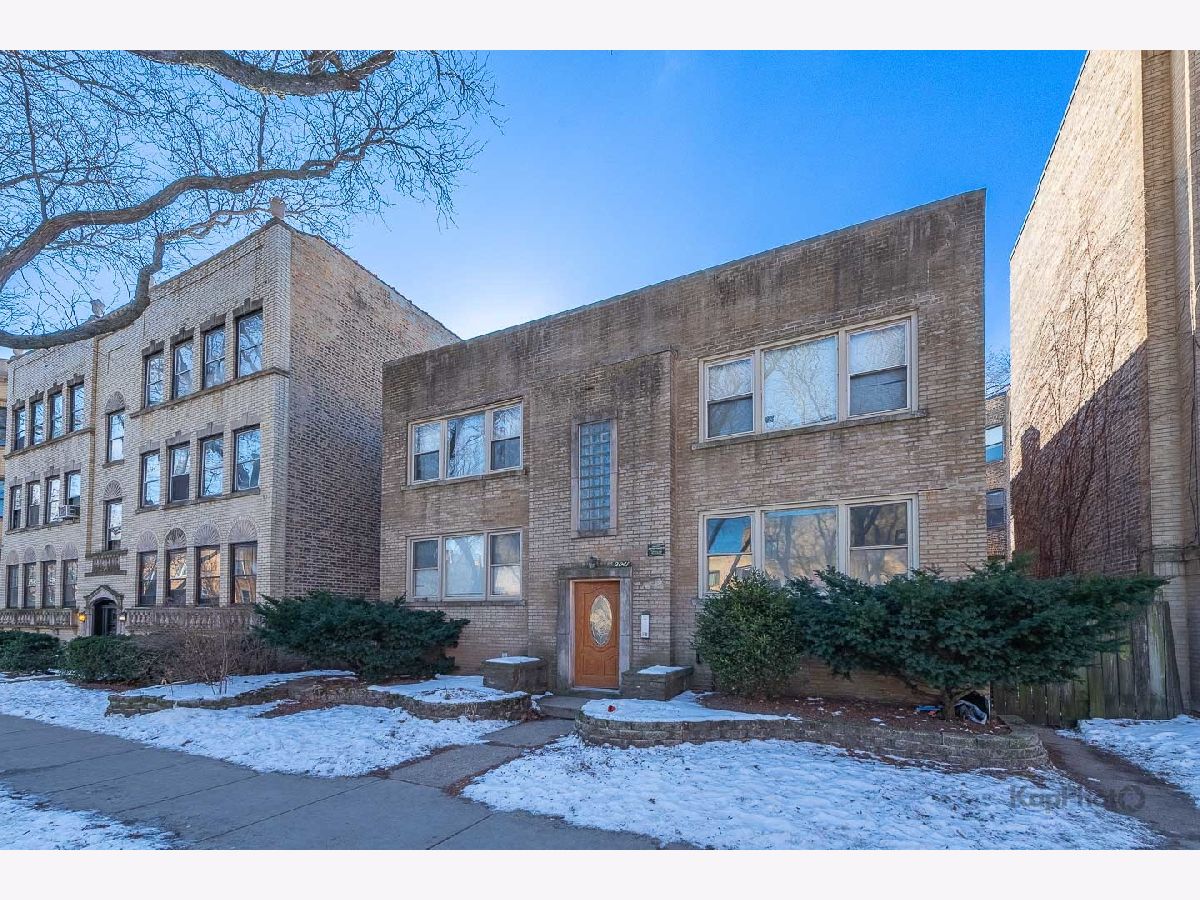  Rented Chicago Illinois, 2041 Jarvis