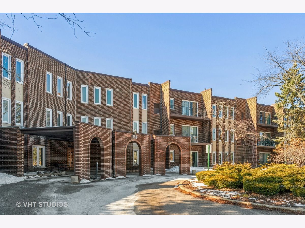  For Rent Wheeling Illinois, 1550 Sandpebble