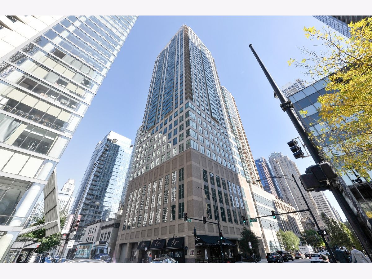  For Rent Chicago Illinois, 2 Erie