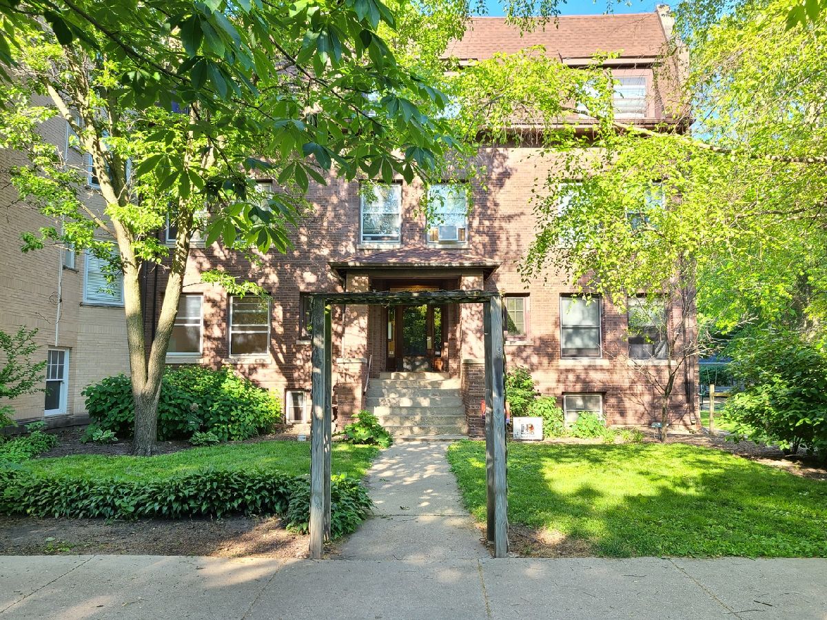  For Rent Evanston Illinois, 643 Hinman