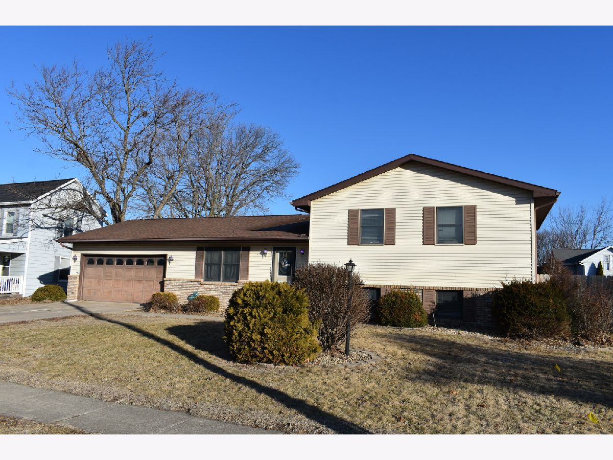  For Sale El Paso Illinois, 35 5th Street