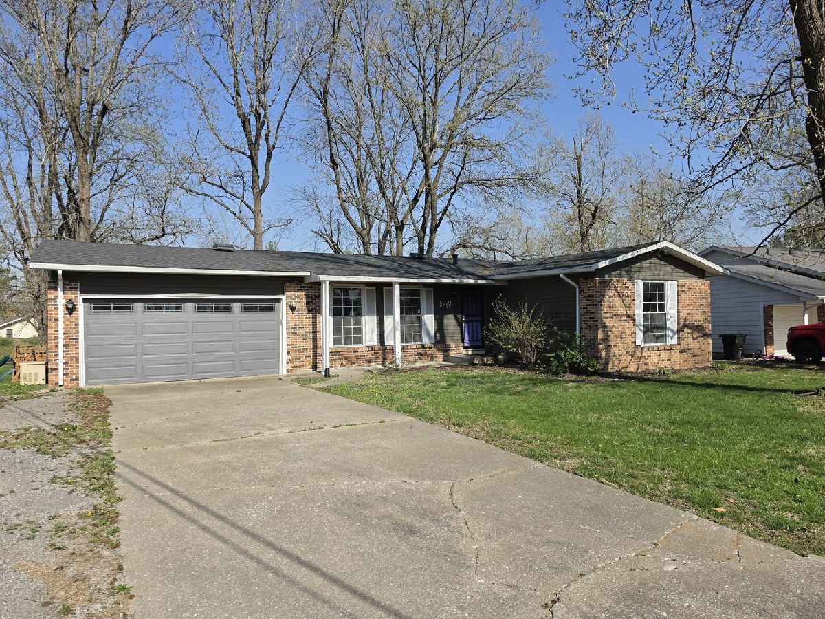  For Sale Murphysboro Illinois, 8 Buena Vista Drive