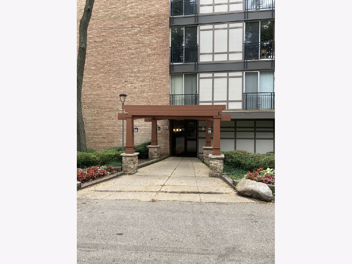 Condos & Townhomes For Rent Four Lakes Lisle Illinois