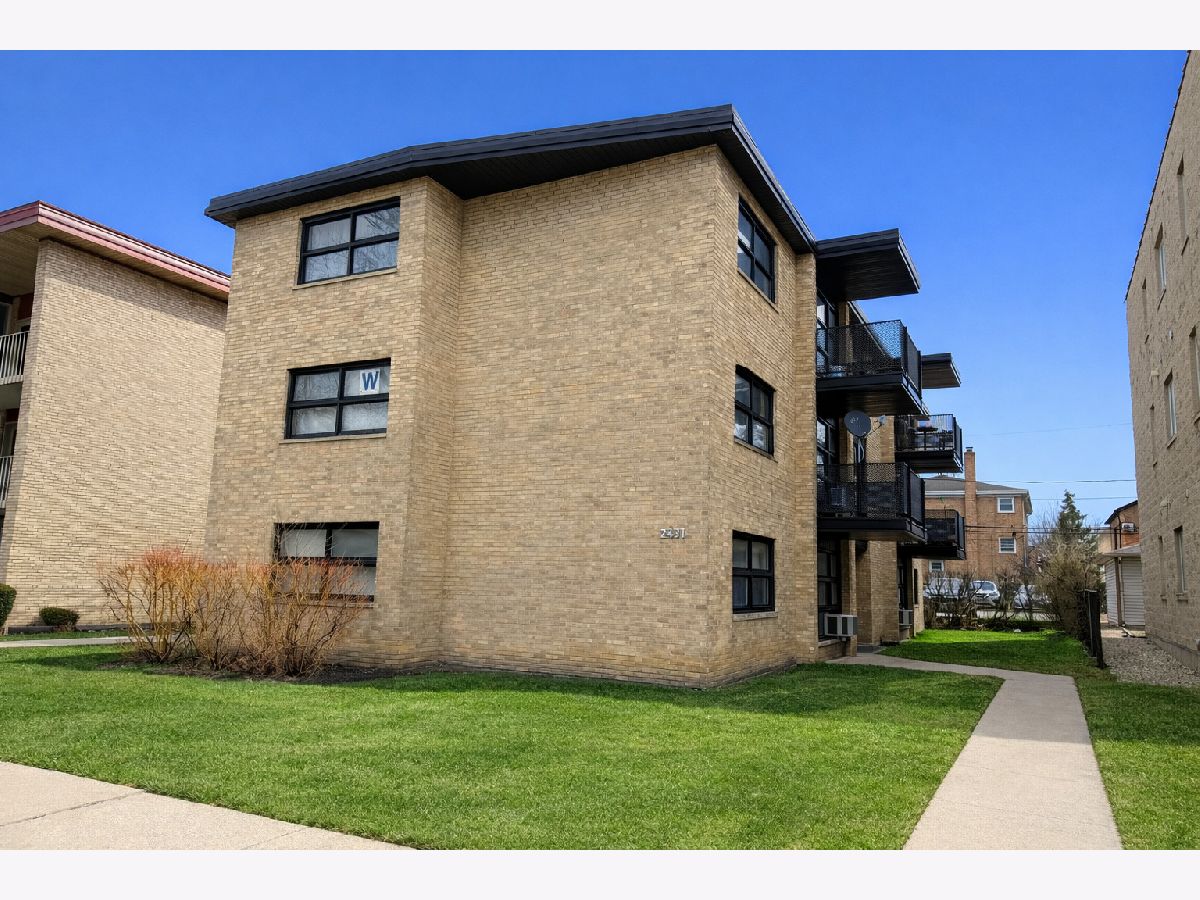  For Rent Elmwood Park Illinois, 2431 76th