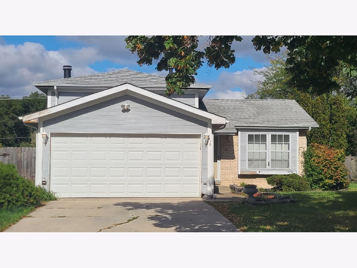  For Sale Matteson Illinois, 10 Wedgewood Road