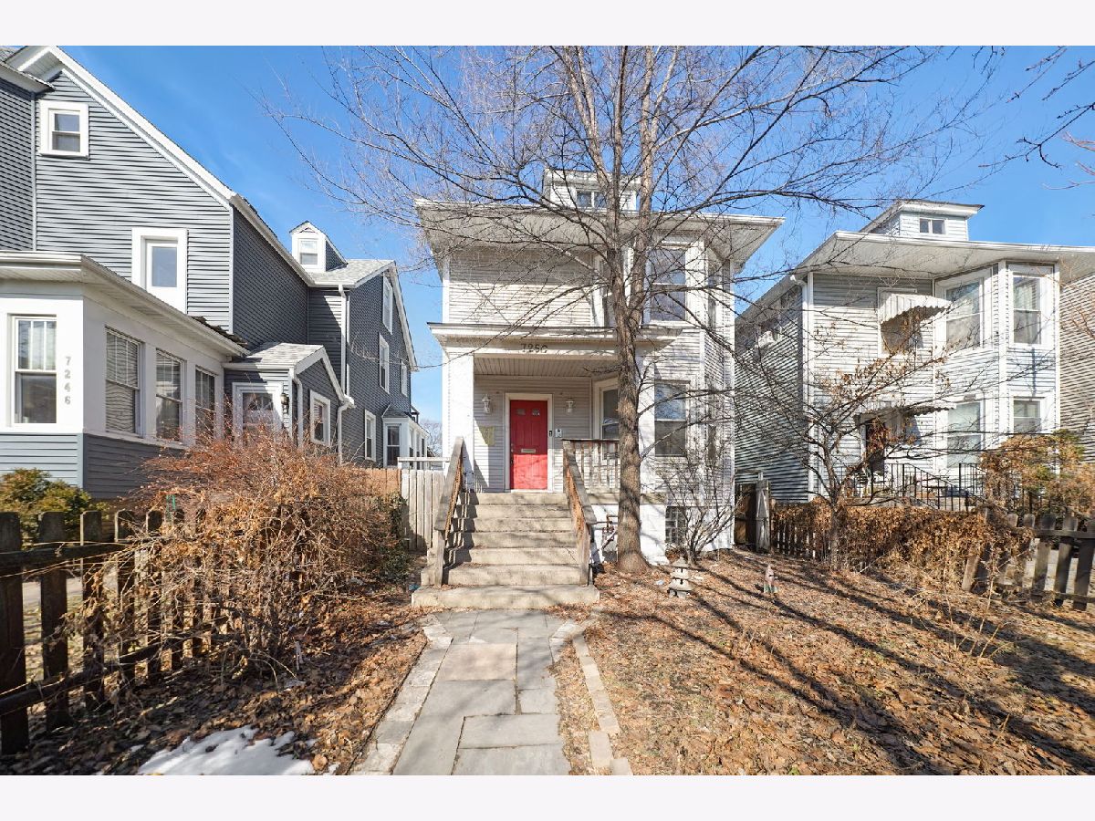 Condos & Townhomes & Homes For Rent Rogers Park Chicago Illinois, 7250 Rogers