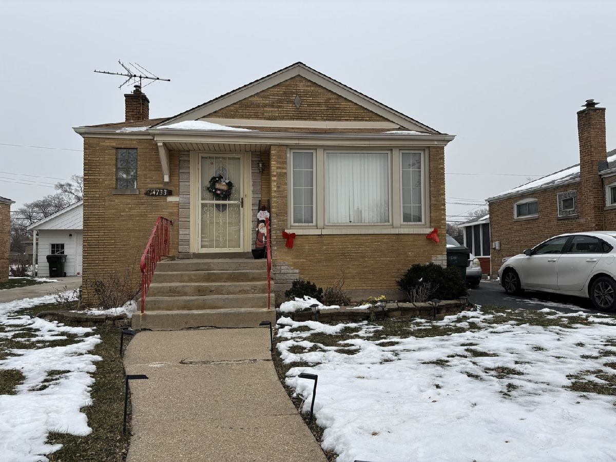 For Sale Dolton Illinois, 14733 La Salle Street