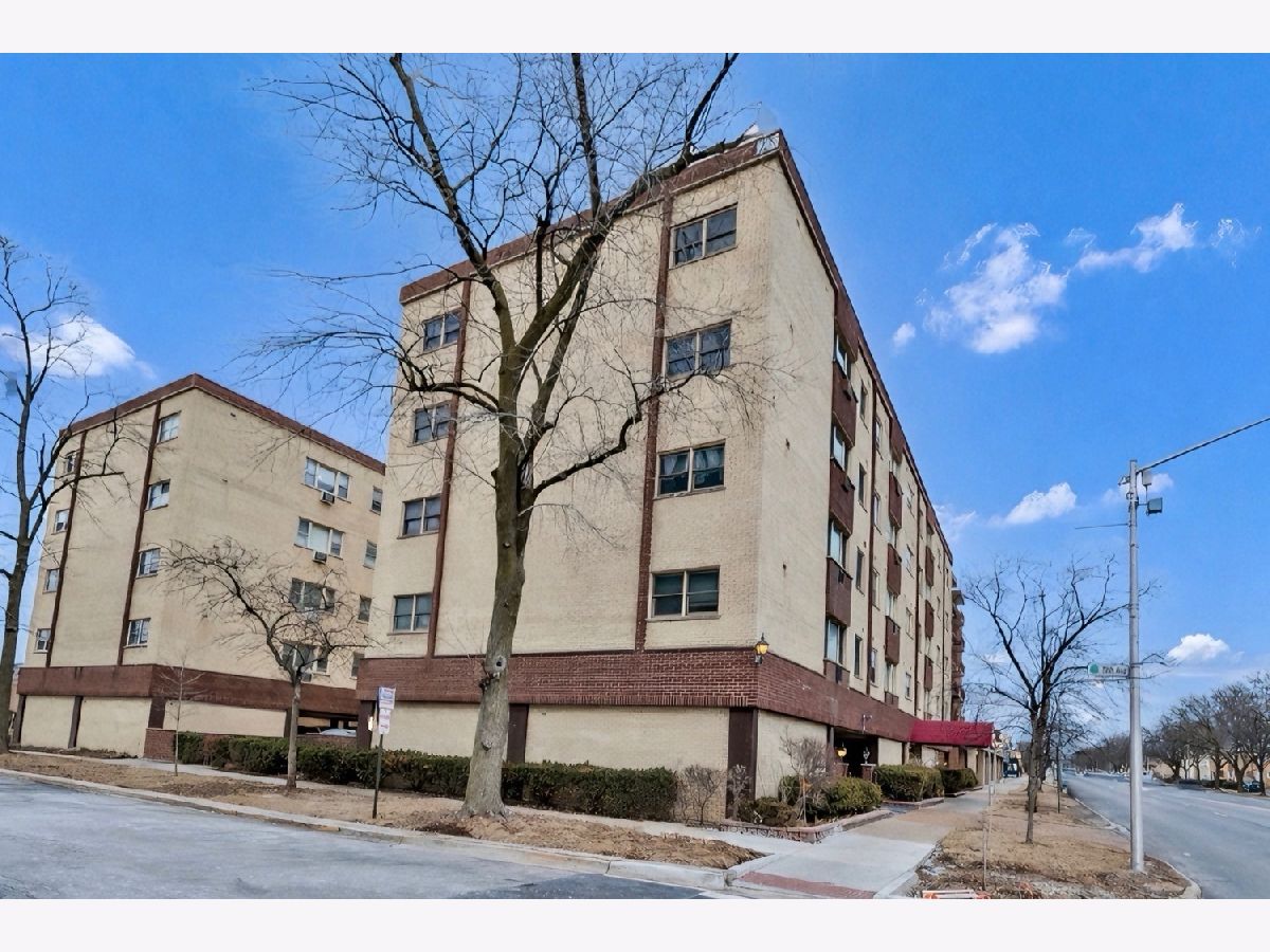  For Sale Elmwood Park Illinois, 7840 North Avenue