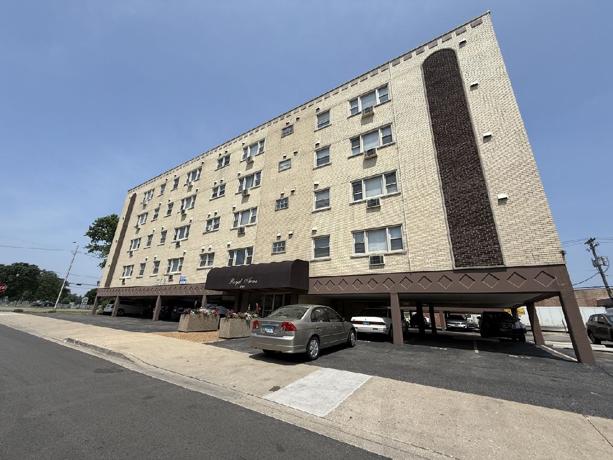  Rented River Grove Illinois, 3001 Thatcher