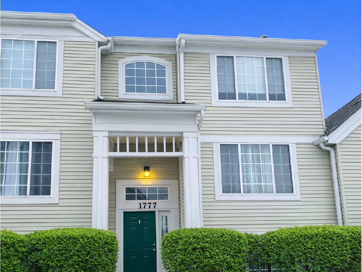  Rented Glendale Heights Illinois, 1777 Concord