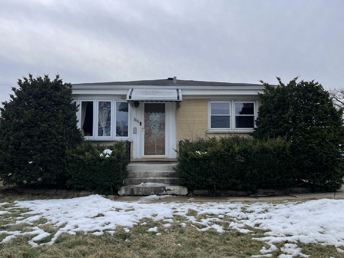  For Rent Norridge Illinois, 7843 Gunnison