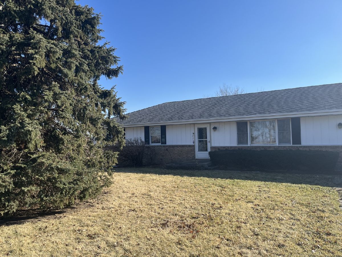  For Sale Elwood Illinois, 17457 Spangler Road