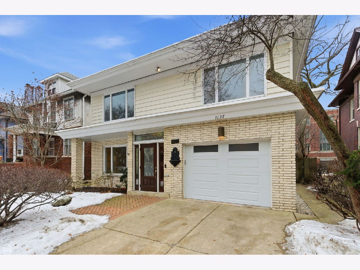  For Sale Chicago Illinois, 1127 Albion Avenue