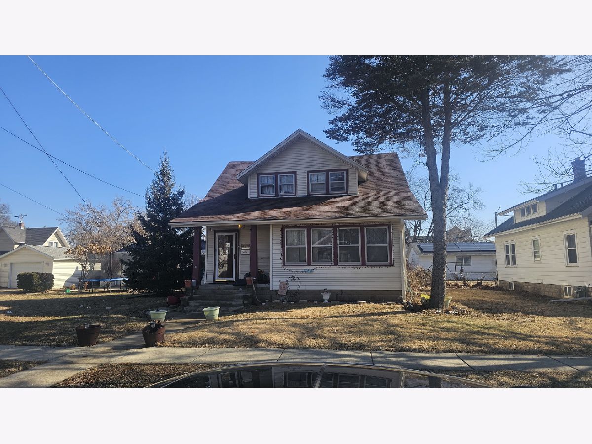  For Sale Rockford Illinois, 2113 Latham Street