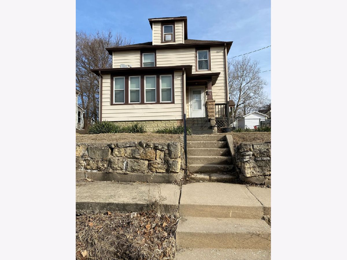  For Sale Rockford Illinois, 1130 16th Street