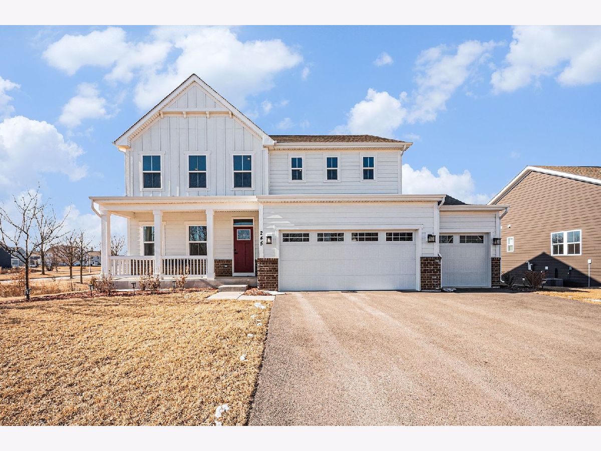 Homes & Townhomes For Sale Settlers Ridge Sugar Grove Illinois, 245 Goldenrod Drive