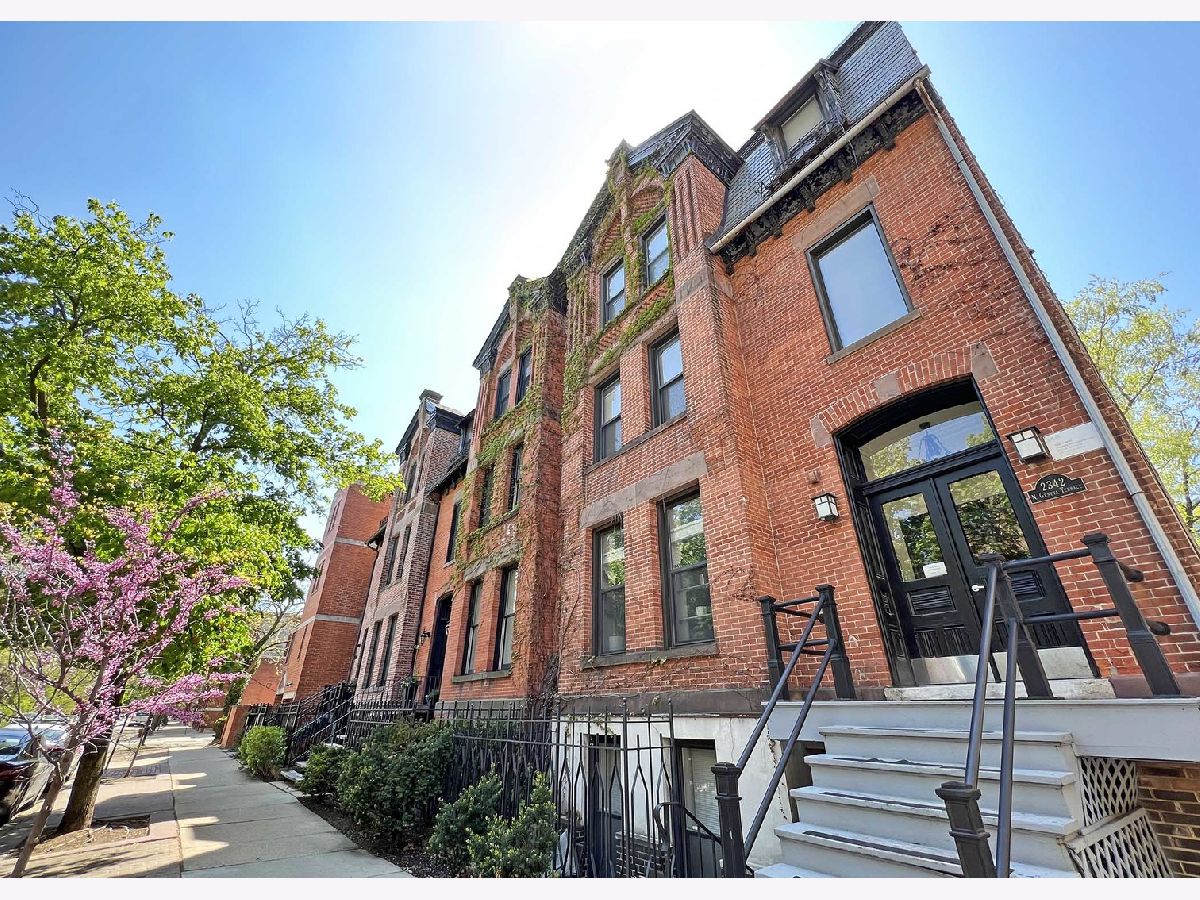 Rented Chicago Illinois, 2342 Geneva