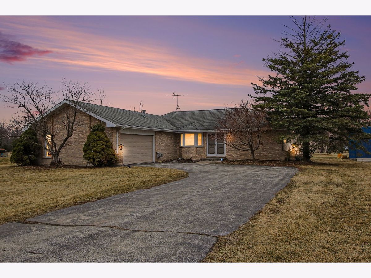 Homes For Sale Willowbrook Estates Crete Illinois, 24541 Wildwood Trail