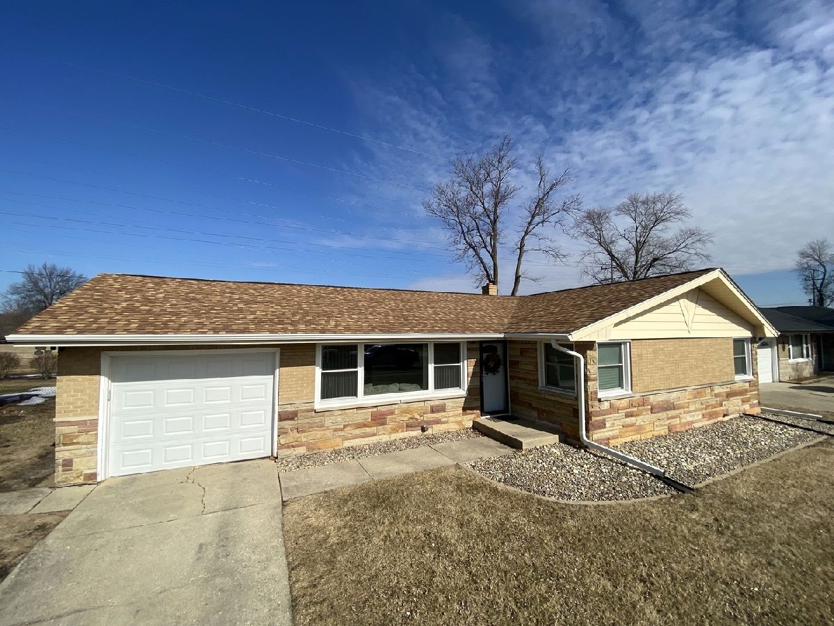  For Sale Crest Hill Illinois, 1708 Root