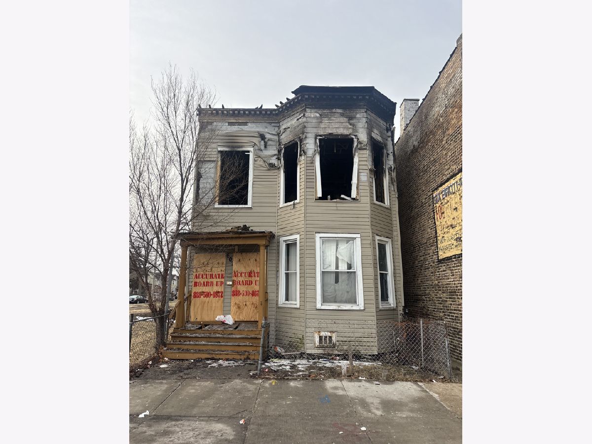  For Sale Chicago Illinois, 607 119th Street