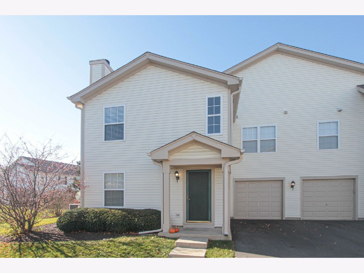  Rented Aurora Illinois, 2465 Frost