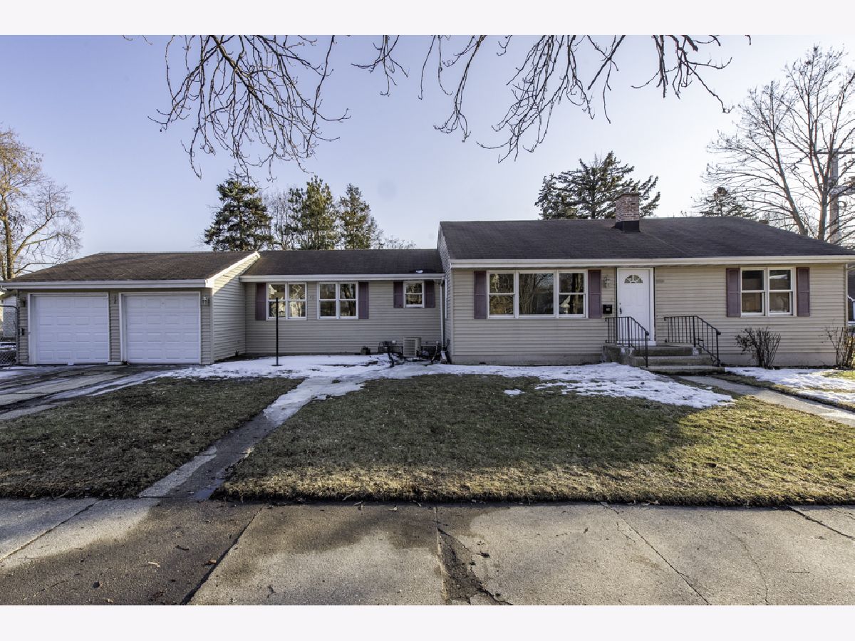  For Sale North Chicago Illinois, 821 12th Street