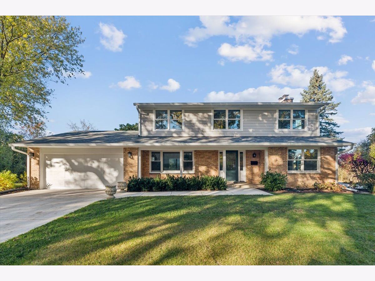  For Sale Lake Bluff Illinois, 510 Sunset Terrace