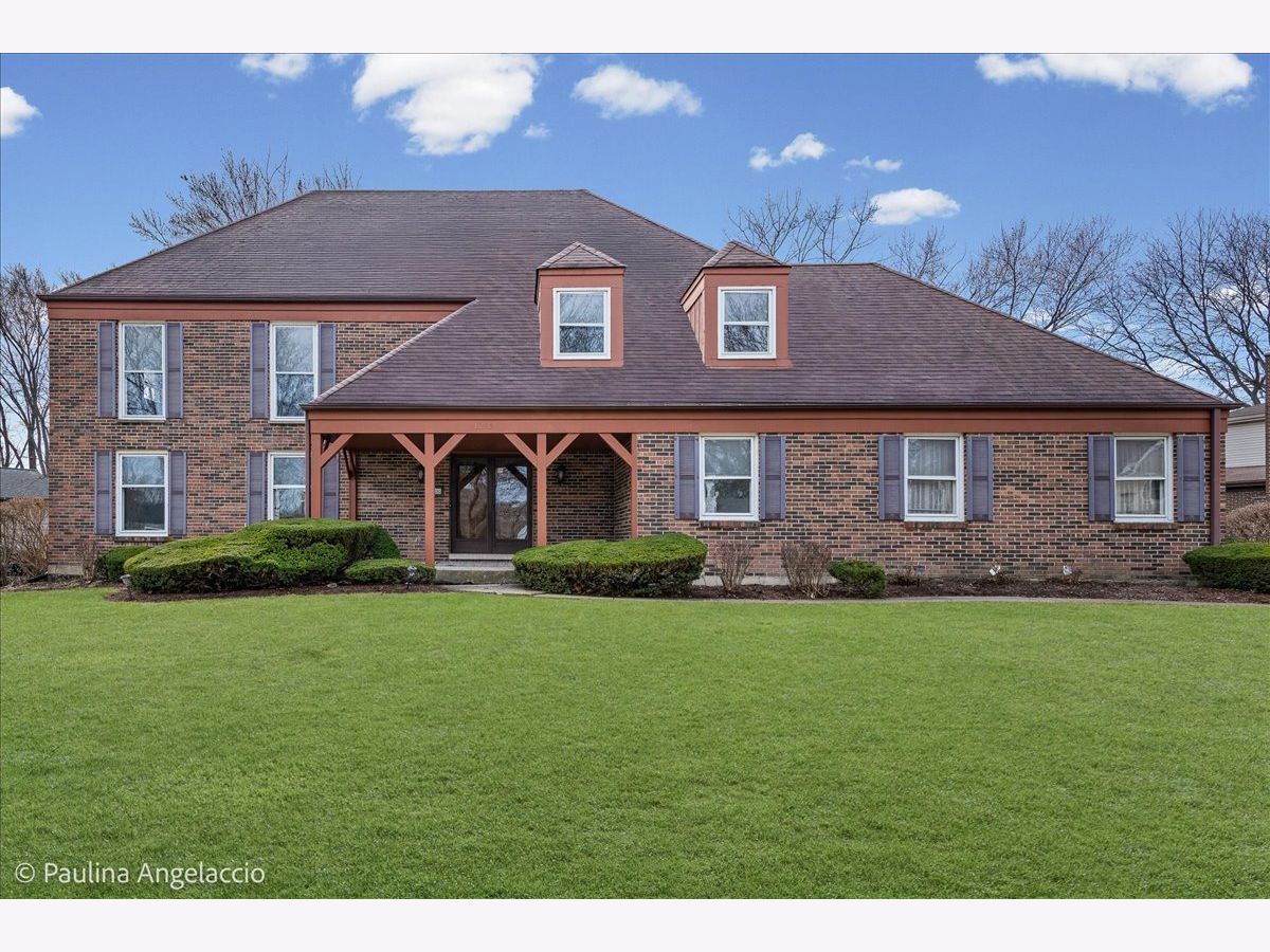 Homes Sold Whytecliff Palatine Illinois, 1245 Hampton