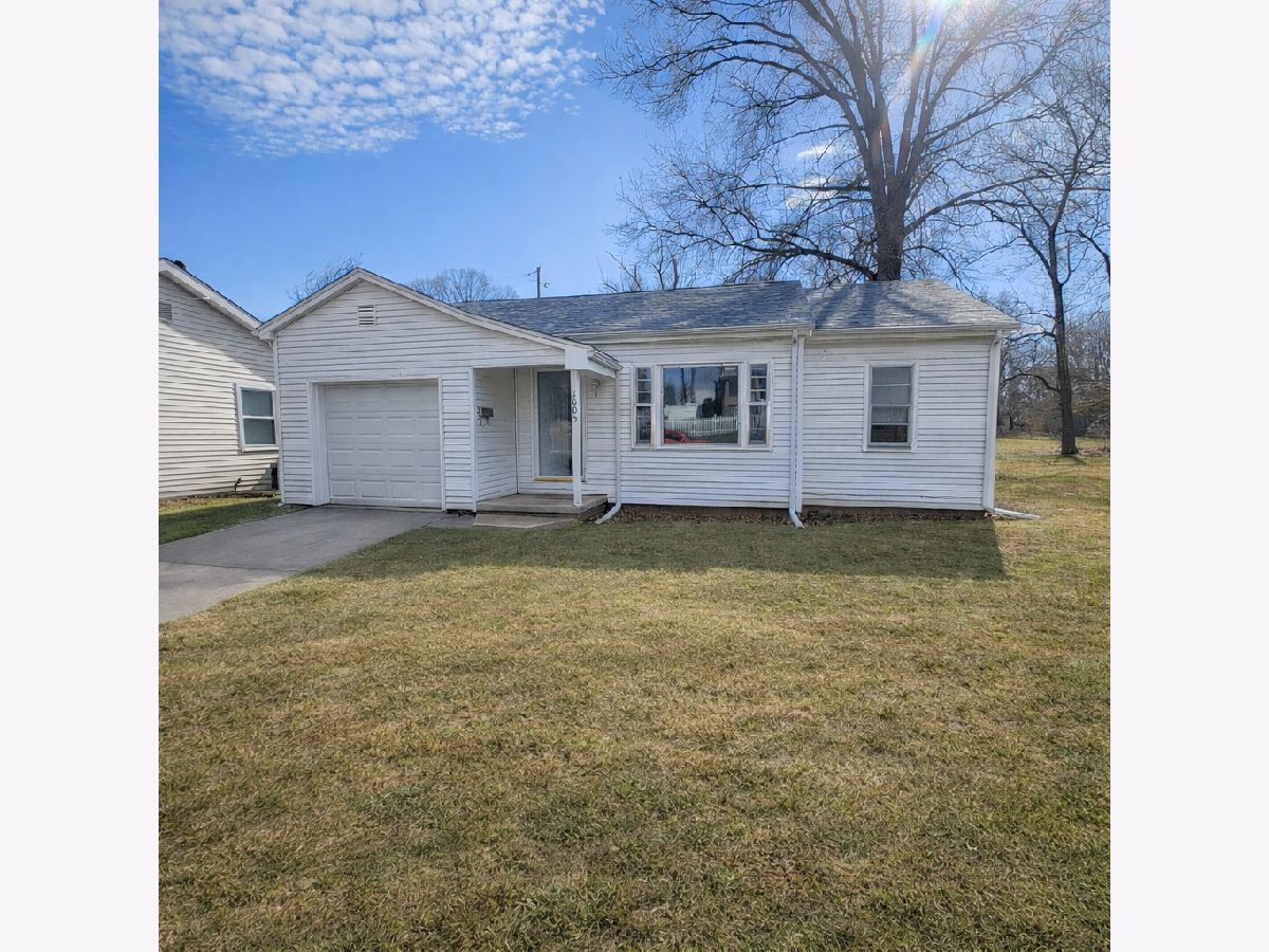  For Sale Mt Vernon Illinois, 1005 Pace Avenue