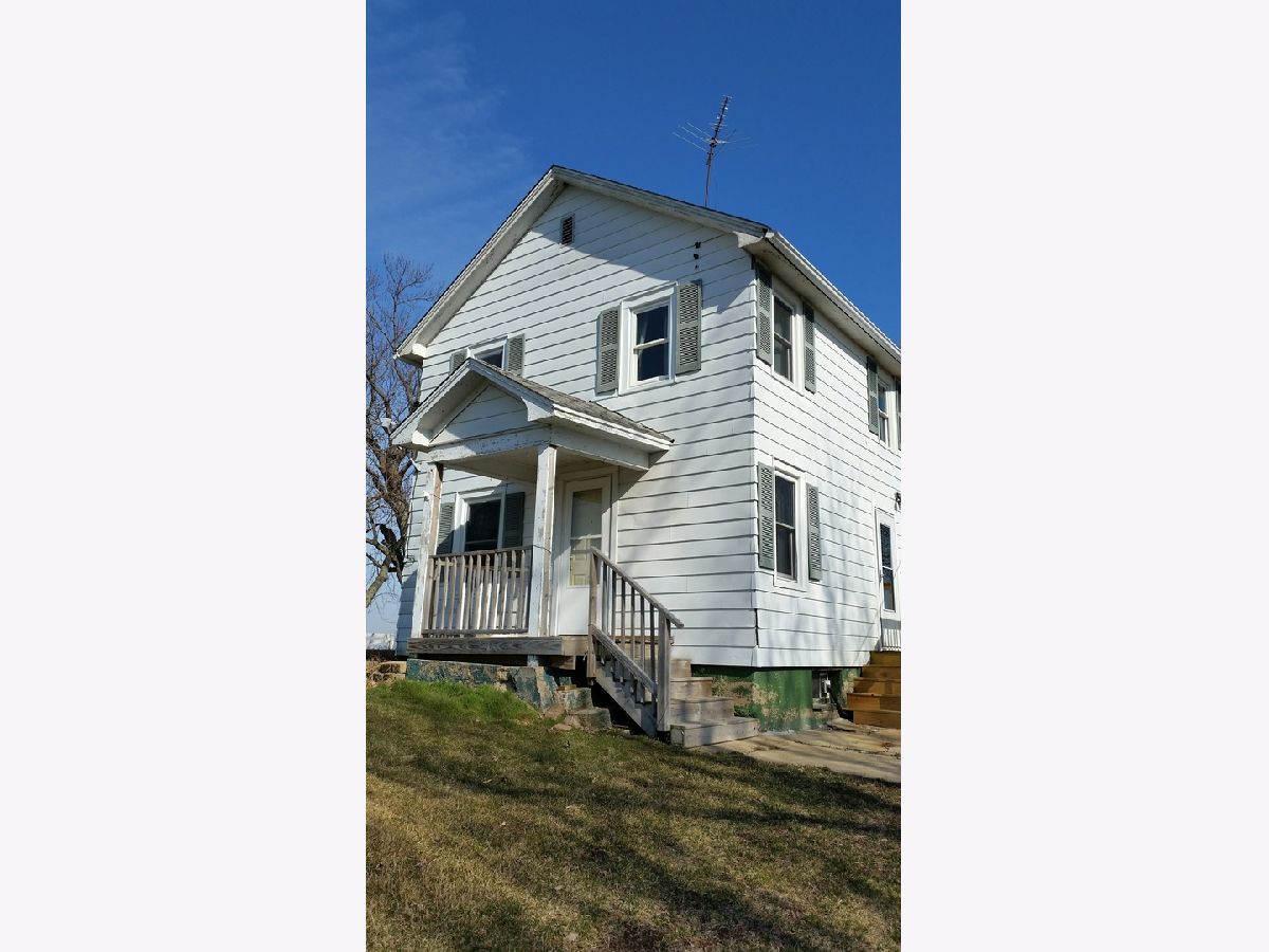  For Rent Hampshire Illinois, 13N667 Brier Hill