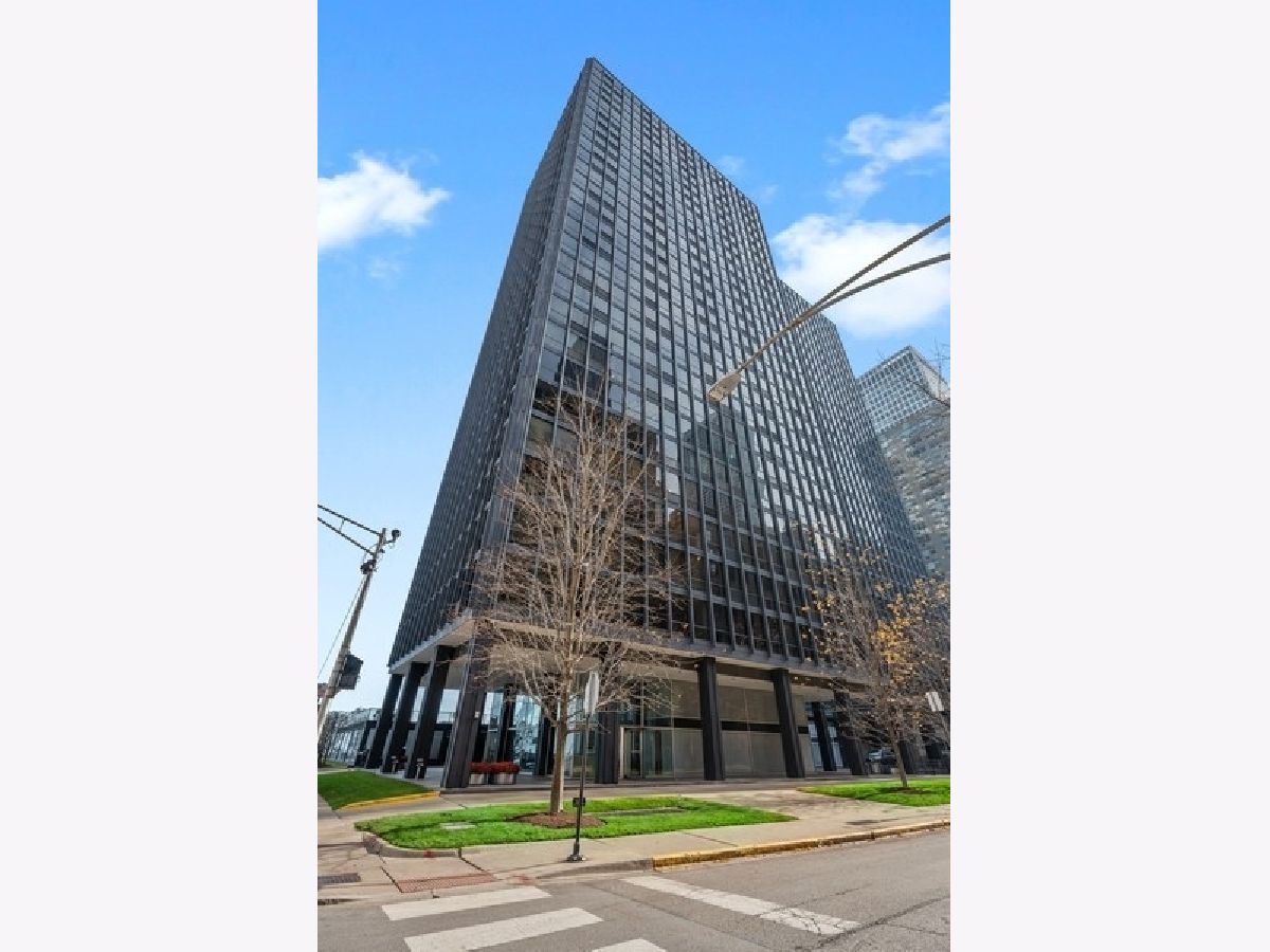  For Rent Chicago Illinois, 910 Lake Shore