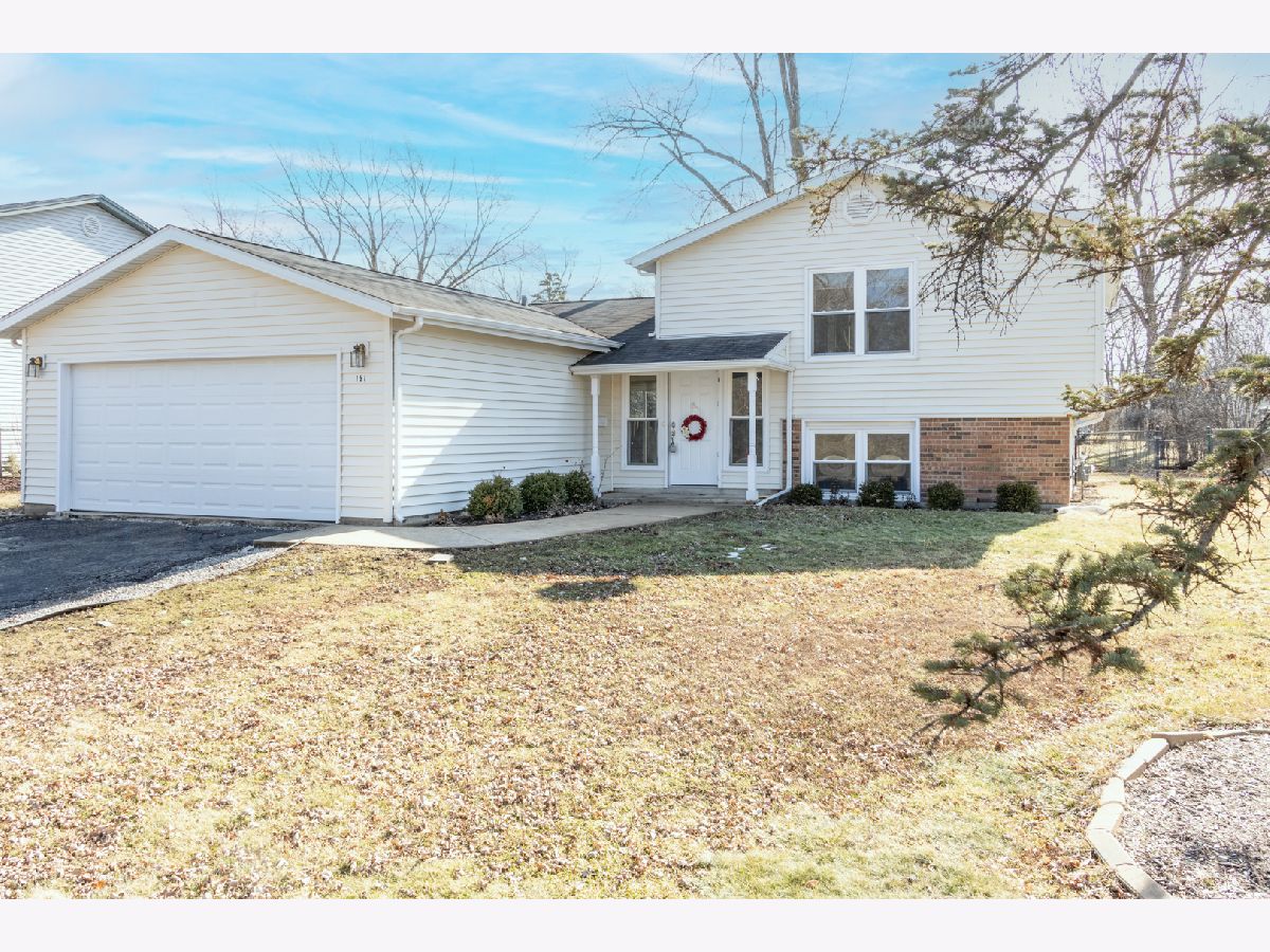 Homes For Sale Pepper Tree Farms Palatine Illinois, 151 Home Avenue