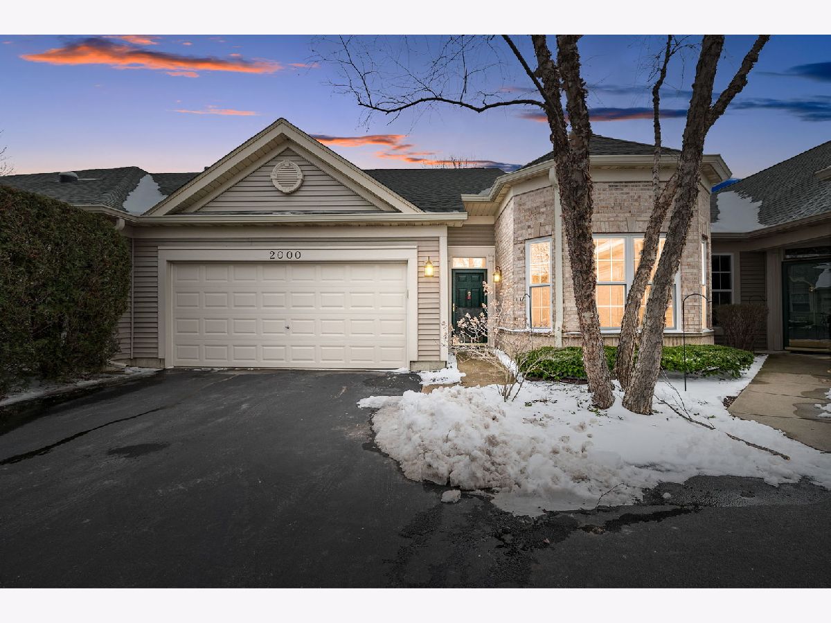 Townhomes & Homes Sold Carillon North Grayslake Illinois