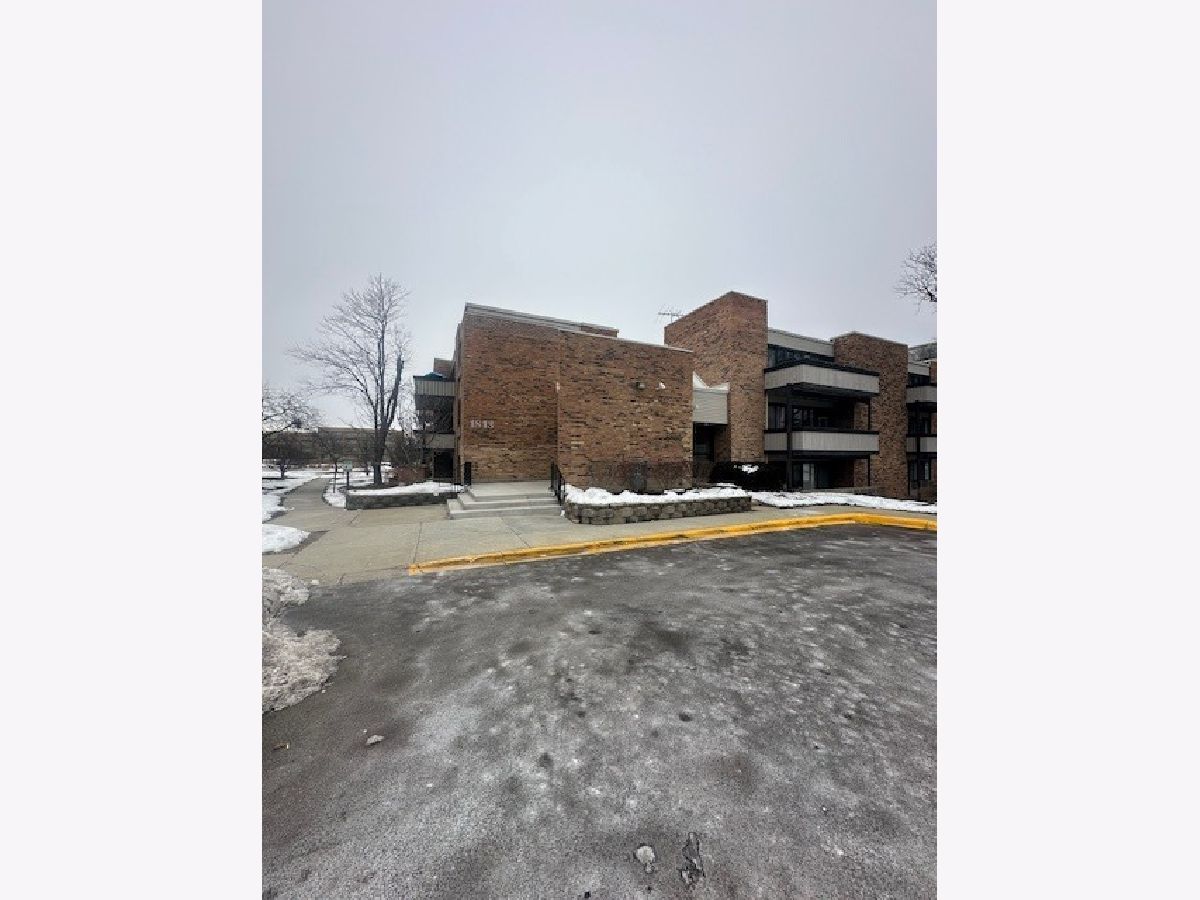  For Sale Schaumburg Illinois, 1813 Hemlock Place