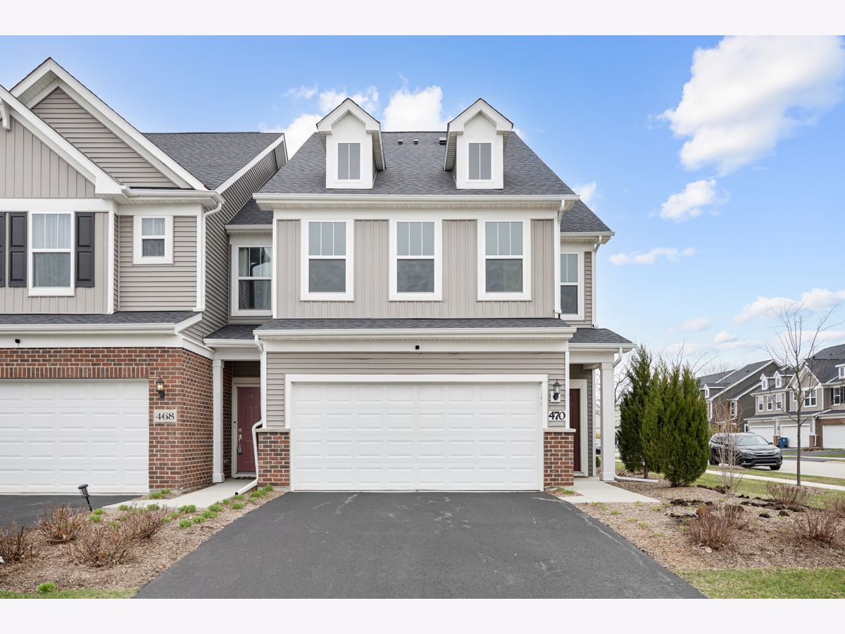 Condos & Townhomes & Homes For Sale Meadow Ridge Aurora Illinois, 470 Watercress Drive