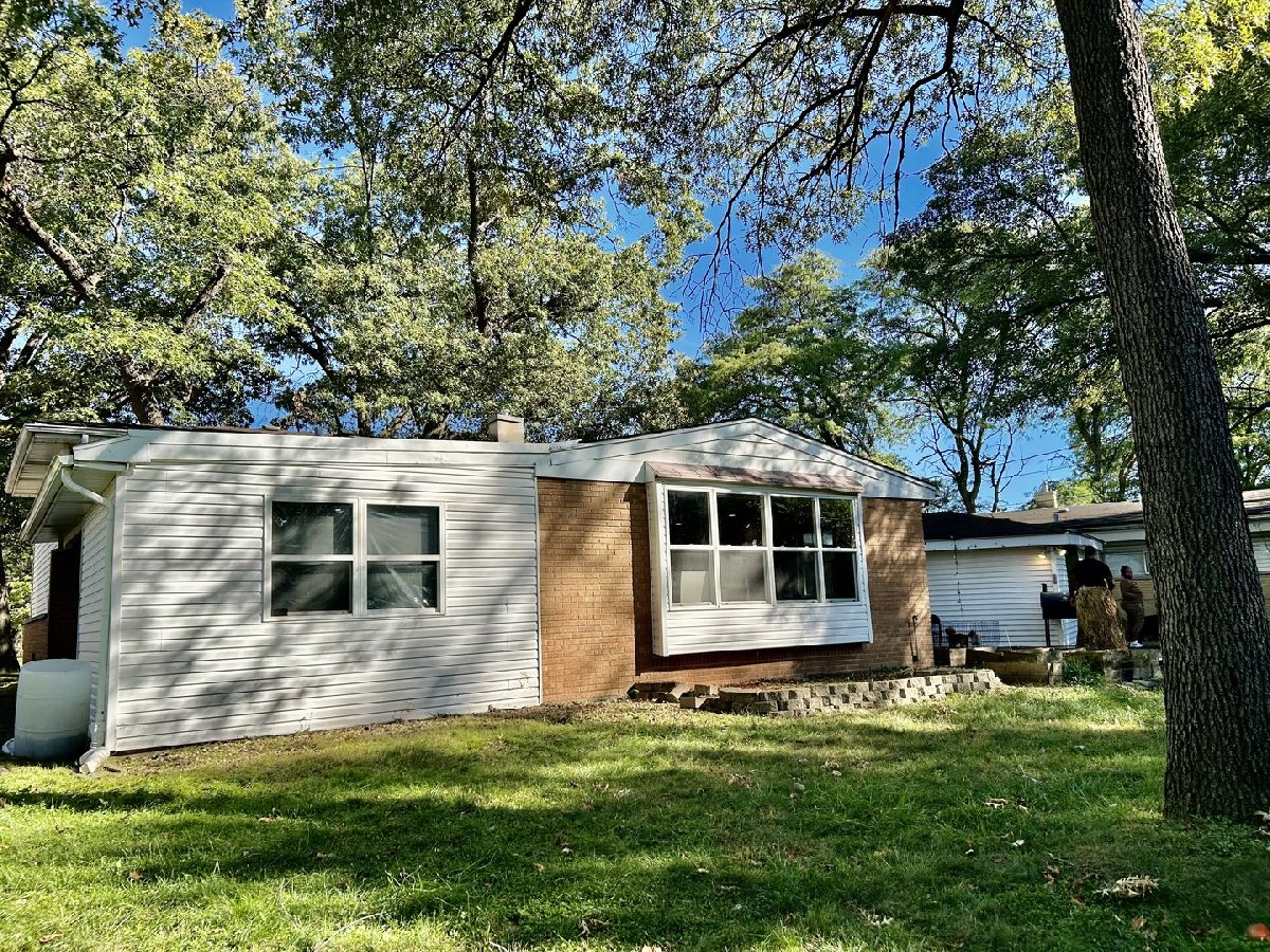  For Sale East Hazel Crest Illinois, 17308 Forestway Drive