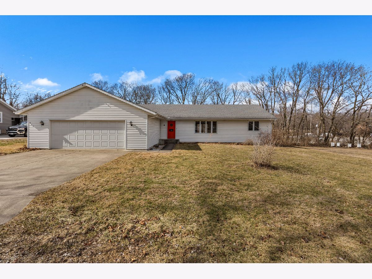  For Sale Monticello Illinois, 614 Irving Street