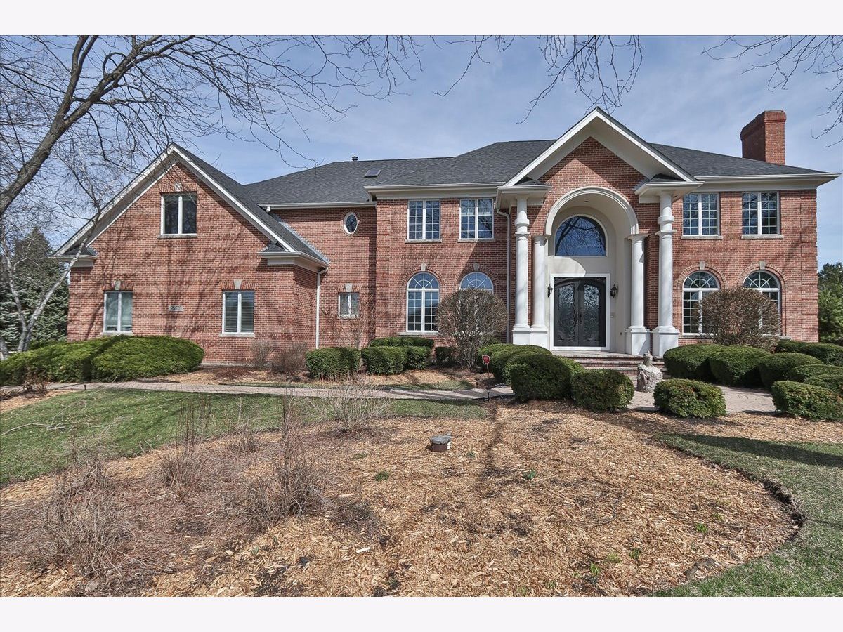  For Sale St Charles Illinois, 5N523 Lakeview Circle