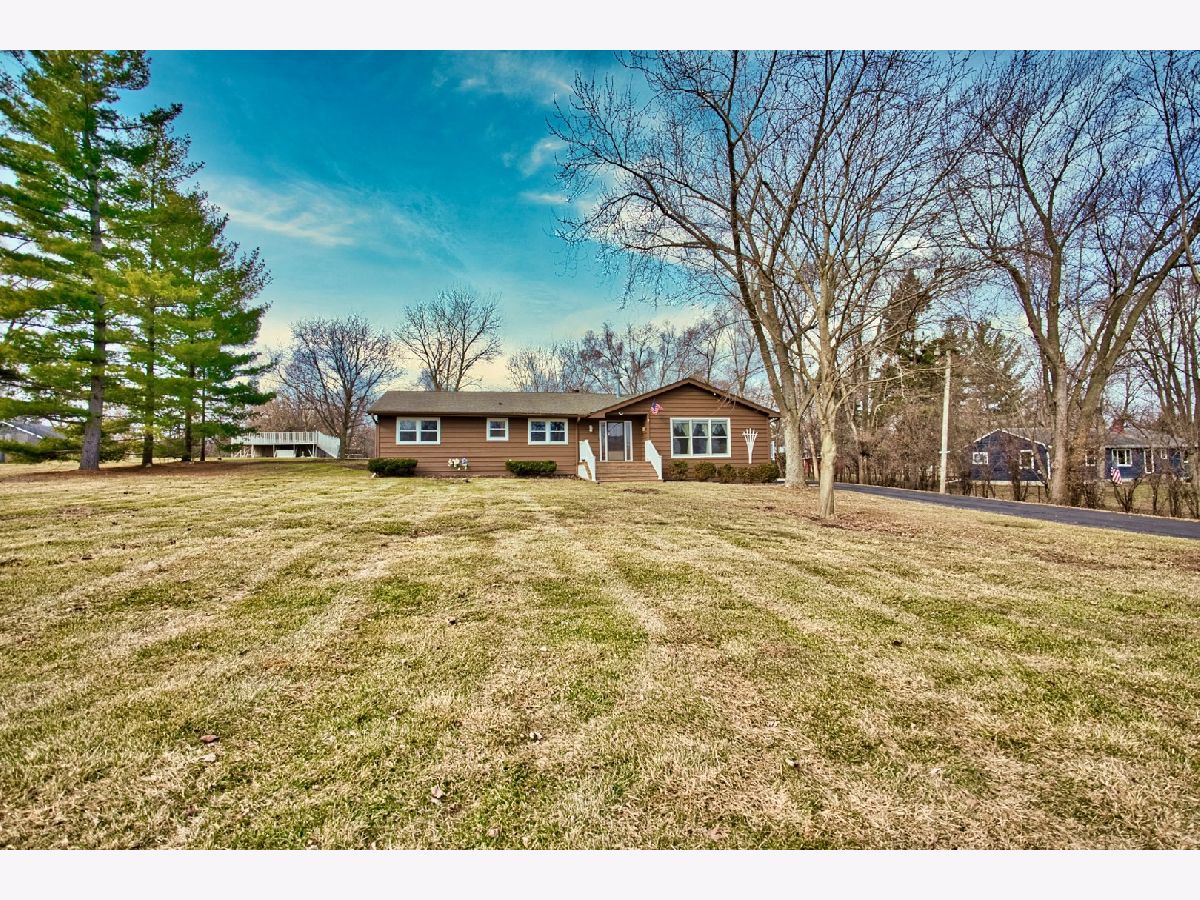  For Sale Roselle Illinois, 6N060 Virginia Road