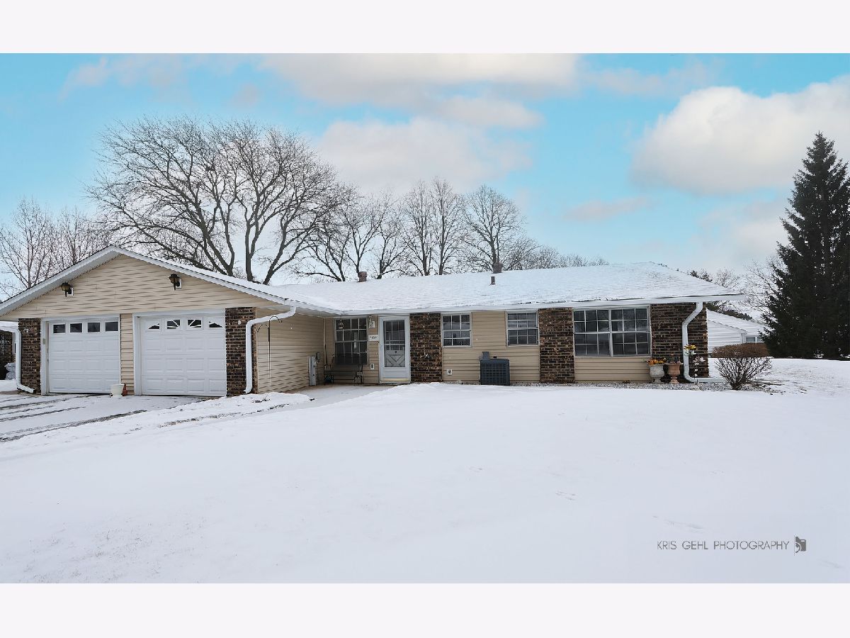  For Sale Fox Lake Illinois, 7302 Chevy Chase Court