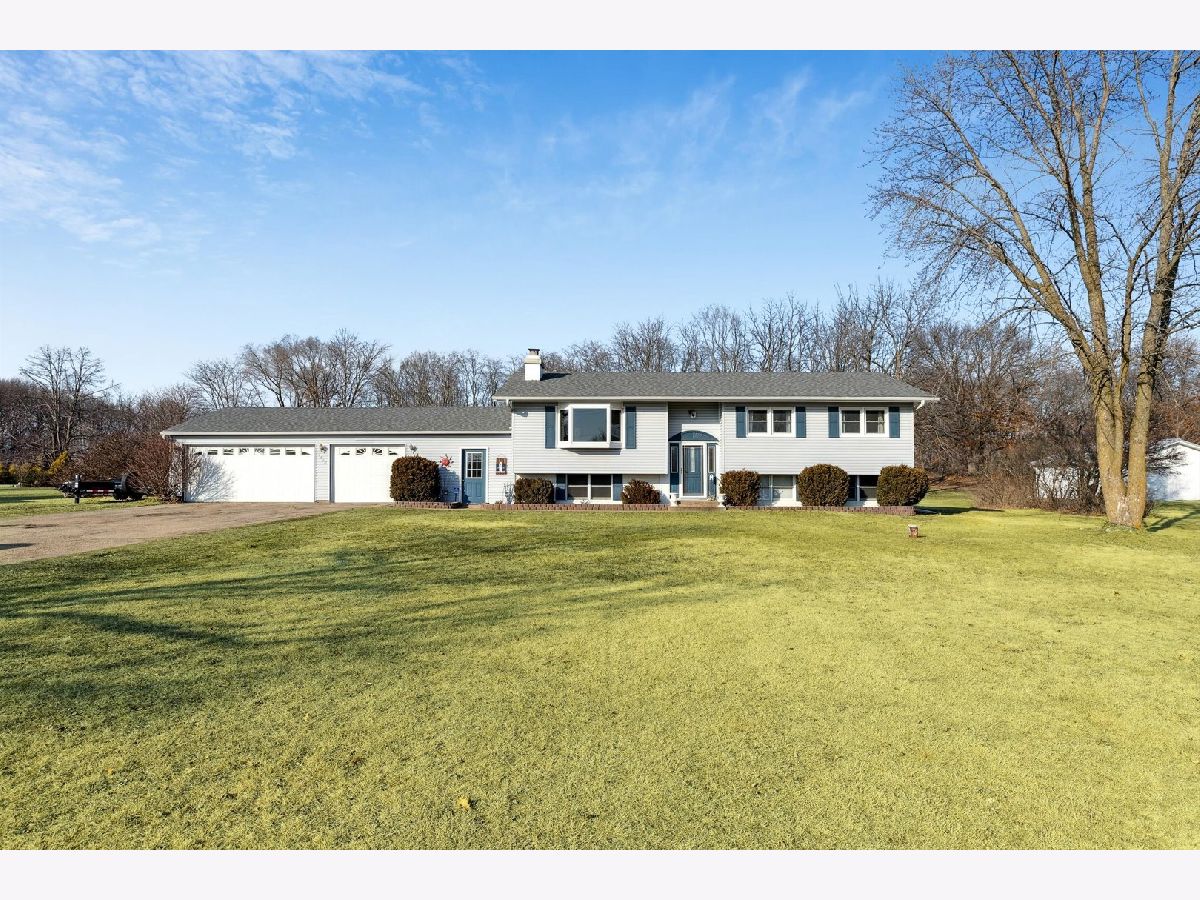  For Sale Fulton Illinois, 5430 Holly Road