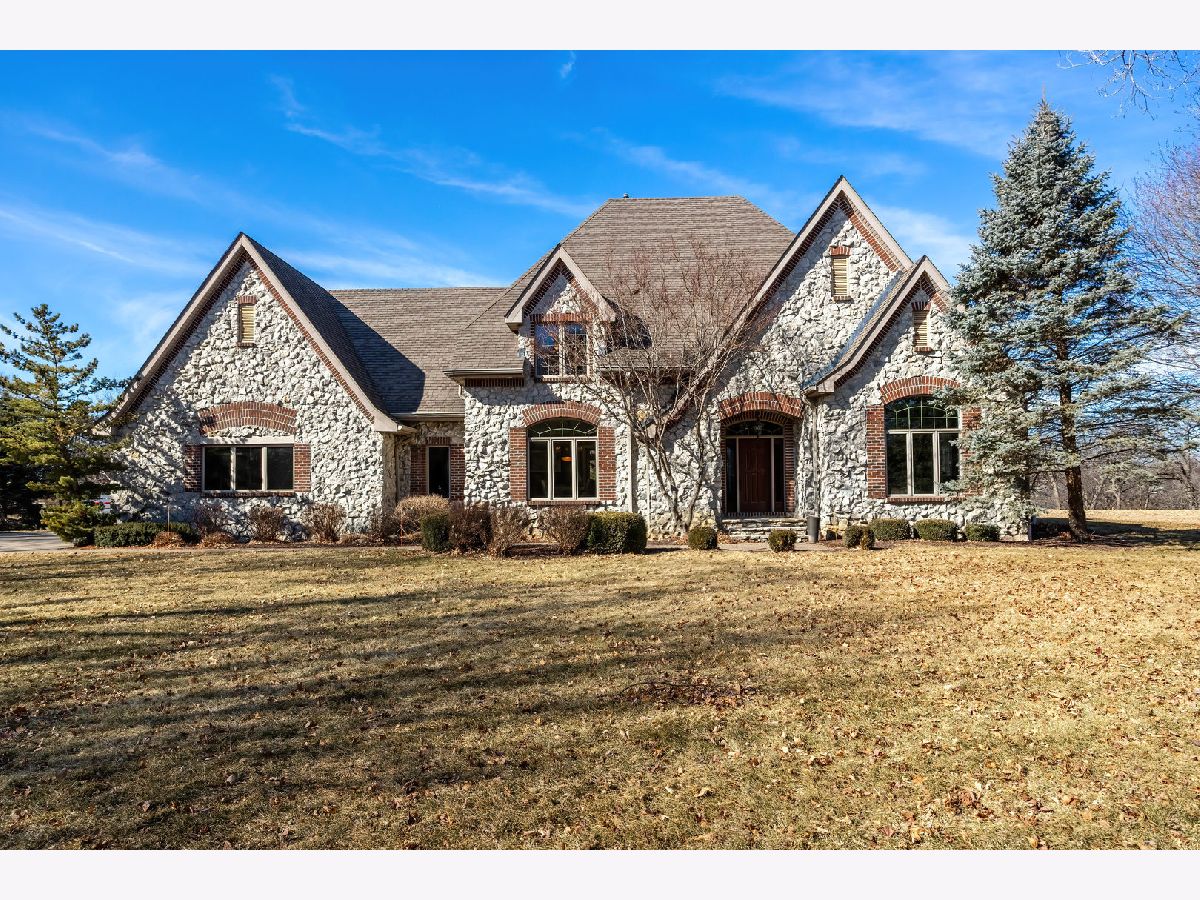  For Sale Bettendorf Iowa, 19159 248th Avenue